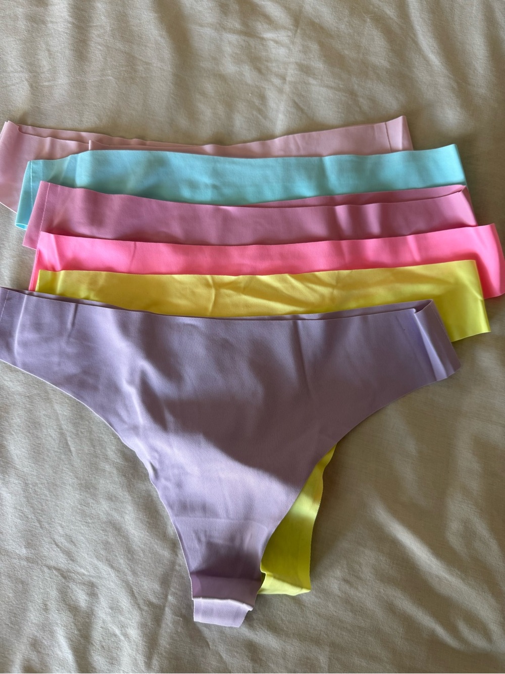 Seamless Pastel Thong Bikini Set - 6 Pack Size Large NWT in Original Packaging